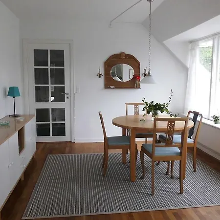 Walnut Flat Apartment *